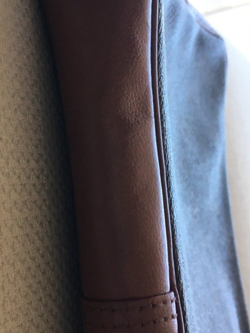 Louis Vuitton initial clutch bag - has led a hard life but still wants to dance - Picture 3 of 7